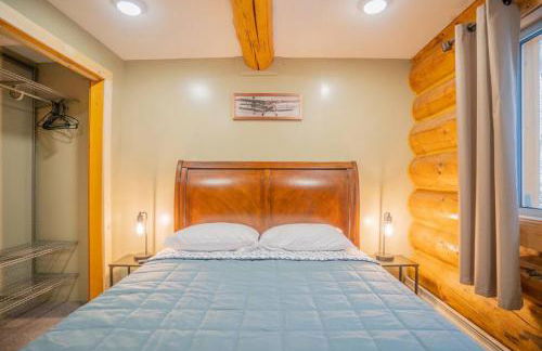 Tucked Away Timber Lower Suite - Foto 16