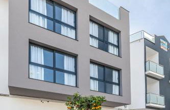 Fabulous beachside penthouse - Photo 25