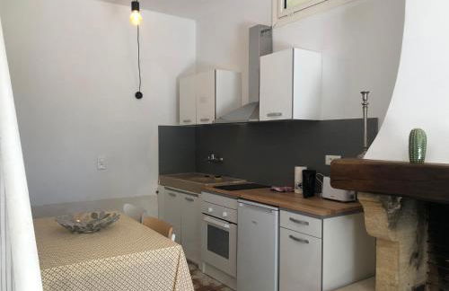 La Tour- Pigeonnier Provençal - Mas des Sous Bois - Foto 10