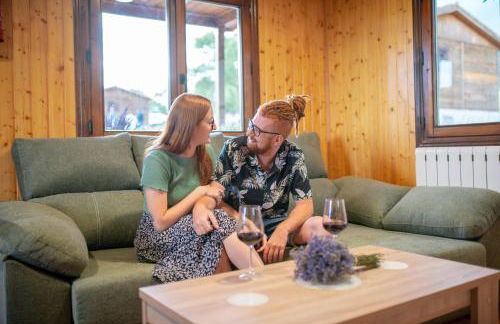 Aldea Los Odres - Cabañas de Madera de 1ª con Piscina Privada y BBQ en la puerta - Foto 27