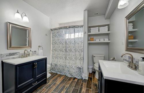 Spacious Bates-Hendricks Home ~ 5 Min to Lucas Oil - Foto 58