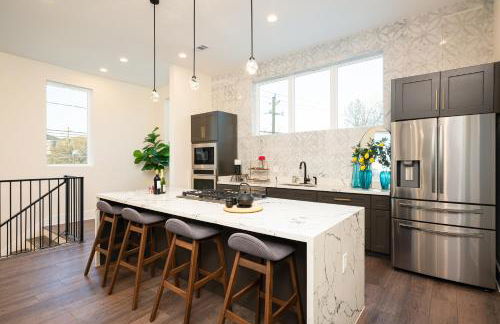 Rodeo Special! 4BR Luxury, Houston Rooftop Views - Foto 23