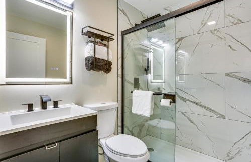 Luxury Home with Game Room, 4 Mi to Bushkill Falls! - Foto 24