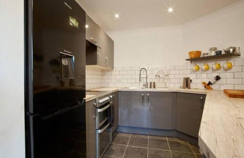 Premium Central Stroud Apartment with Parking x2 - Foto 21