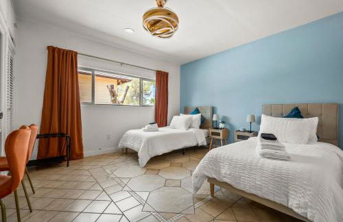 Luxury 6BR Retreat Fast WIFI, Dedicated Workspaces - Foto 33