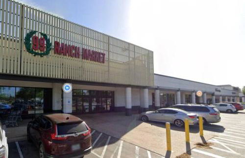 A Rare find - Bright, Warm, Charming Central Austin Home - Photo 40