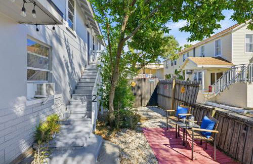 Modern Studio • Balcony • Pet Friendly - Foto 1