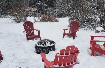 Chandler Hill Base Camp - Enjoy A Nature Getaway in this Rustic Home in the Mountains, 10 minutes from Sunday River Ski Mountain! home - Foto 32