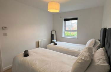 Cozy 3 Bed - Prime Location - Foto 9