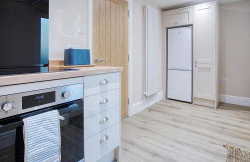 Waterfront 1 - 1 Bedroom Apartment - Wisemans Bridge - Foto 64