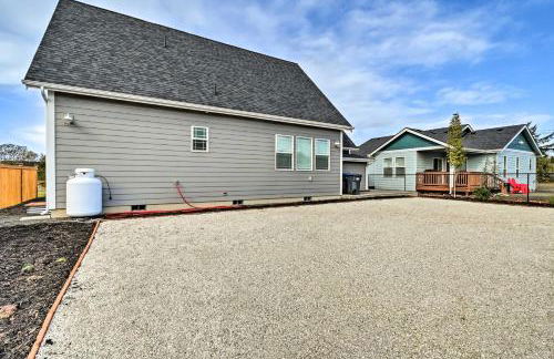 Ocean Shores Getaway with Fireplace and Hot Tub! - Foto 28