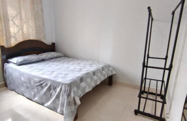 Apart 2qtos com ar - Aconchegante - Foto 25