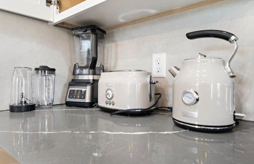 Med Center Retreat Near Downtown Games WiFi Desk - Foto 13