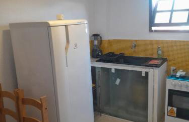 Suíte e cozinha, entrada compartilhada - Foto 22