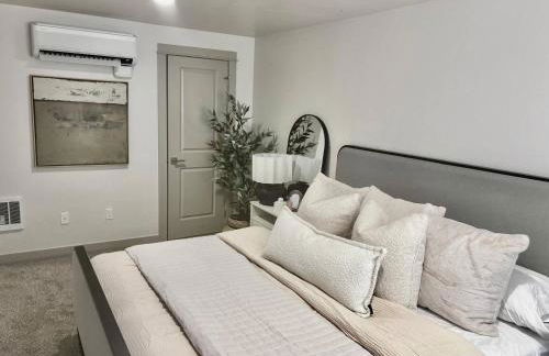 North End - Hyde Park - Hot Tub- Downtown - 3 BR - Foto 15