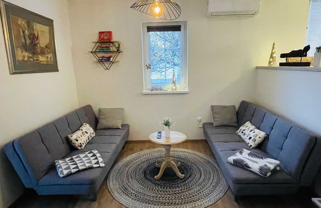 Rustic and Radiant Retreat Apartments With Terrace - Foto 13