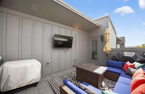 Urban EaDo Retreat - 3BR Townhome w Deck - Foto 6