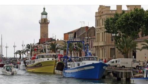 La Voile Bleue où il fait bon être plage et commerces à pied - Photo 5