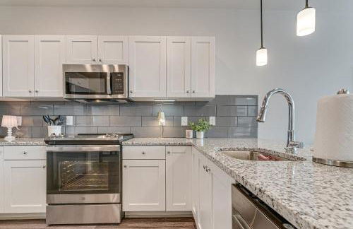 Central Condo 2 Mi to Downtown Fuquay-Varina - Foto 8