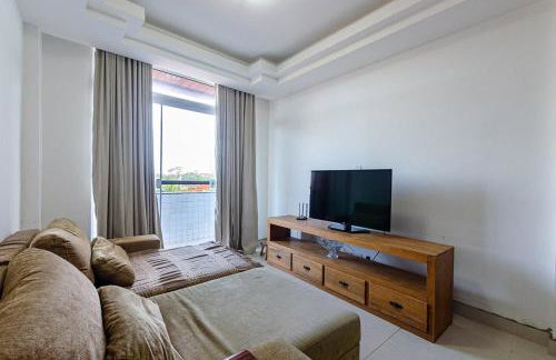 Excelente apartamento no melhor point de Itaúna a 100 m da praia - Foto 7