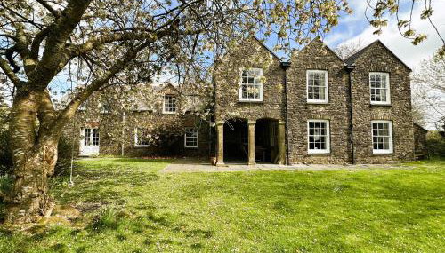 Middlelands - A stunning country house with beautiful gardens in rural Pembrokeshire yet close to coast - Foto 2