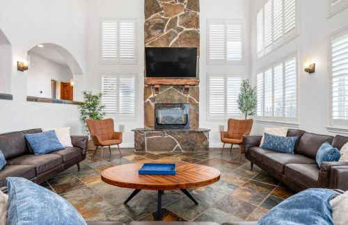 Luxury 4 Acre Estate - Pickleball, Pool, Hot Tub! - Foto 27