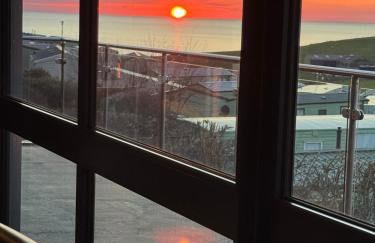 Coastal Bliss Charming Cottage near Borth beach - Foto 12