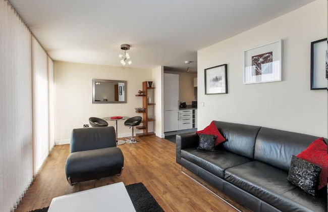 Vizion by ShortstayMK - Photo 41