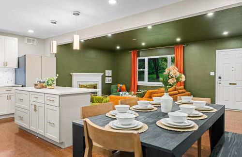 Elegant 5BR Home Sleeps 14 Minutes from DC - Russell - Foto 14