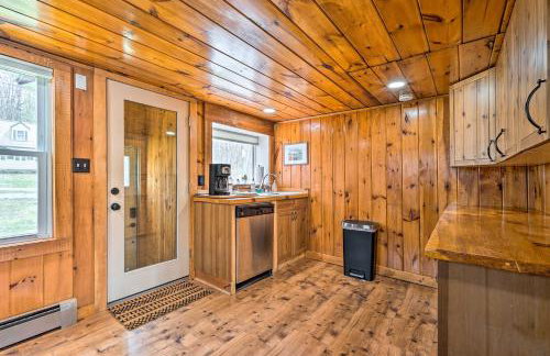 Cozy Castleton Cabin with Fire Pit + Water Access! - Photo 8