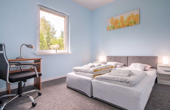 Butterfly Lux - Photo 12