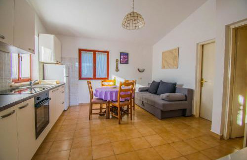 Apartment Rino, only 30m from the sea - Foto 8