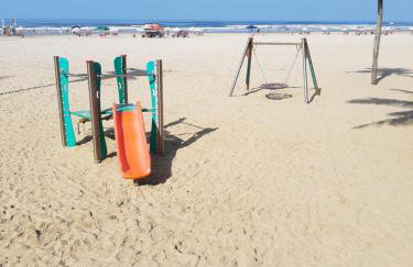 Apartamento beira-mar na praia da aviação - Foto 31