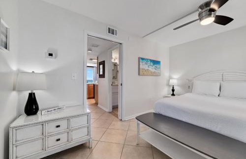 1br/1ba Sleeps 4 Near Beach w/ Breathtaking Ocean Views - Photo 56