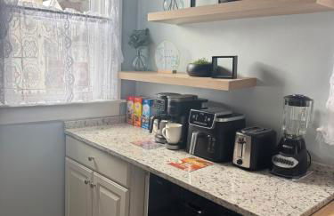 3 bed room 5 beds 1 bath sleeps 6 guest - Foto 11