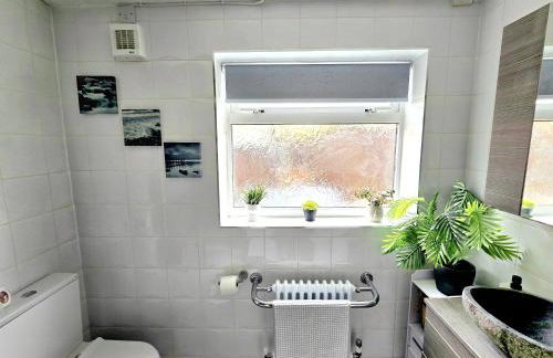 Twenty-One Retreat Surrounded by open landscapes - Foto 13