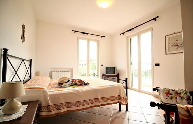 Holidaycasa Villa Iolanda - Piu Spazio piu Privacy - Photo 8