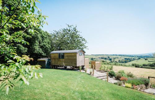 Boutique Cornish Shepherd's Hut with Hot Tub - Foto 11