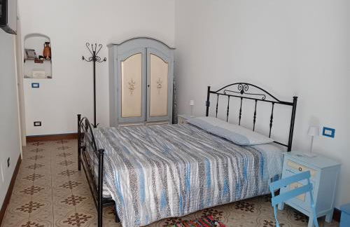 "la casa dell'architetto" con terrazza panoramica in centro storico e a due passi dal porto - Foto 7