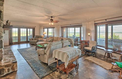 Spacious, Scenic Wagner Haven with River Access - Foto 5