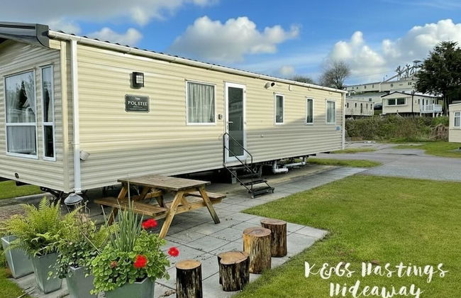 Comfortable 3-bed Caravan - Combe Haven - Foto 18