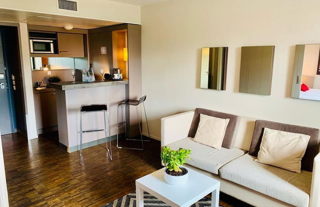 Standing Hôtel Suites by Actisource - Photo 13