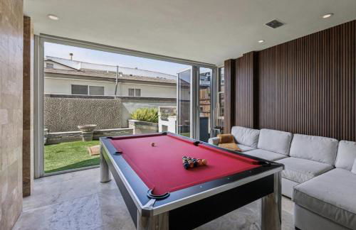 The Wave House! Custom Gem with Panoramic Views, Fire Pit, BBQ, Pool Table - Foto 25