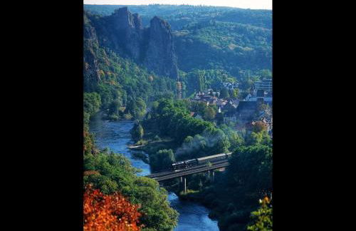 Ferienhaus am Fluss. Baubiologisch renoviert. - Foto 58