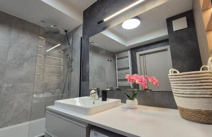 Towarowa Nature Apartment, free parking, air-conditioning, self check-in 24h - Photo 10