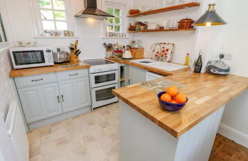 Ladylands Cottage - Photo 10