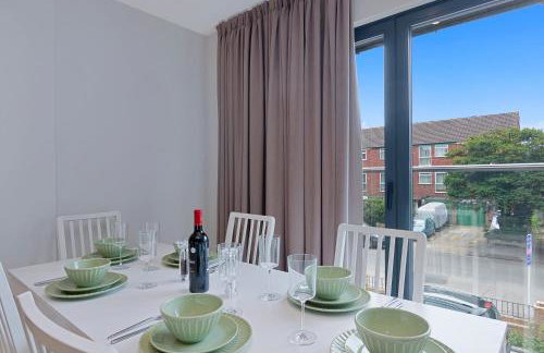 Spacious, 3 bedroom, 2 bathroom, Surbiton - Foto 12