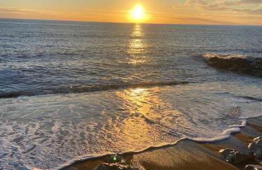 No 3, apartment in the heart of Bridport, Dorset - Photo 42