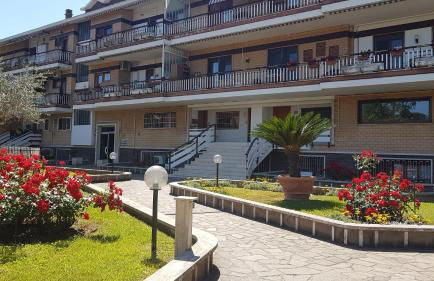 Mostacciano Roma IFO - Photo 1