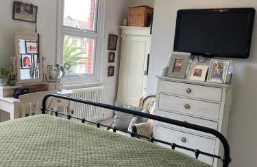 3 Bed Home Sleeps 6 Free parking - Foto 12